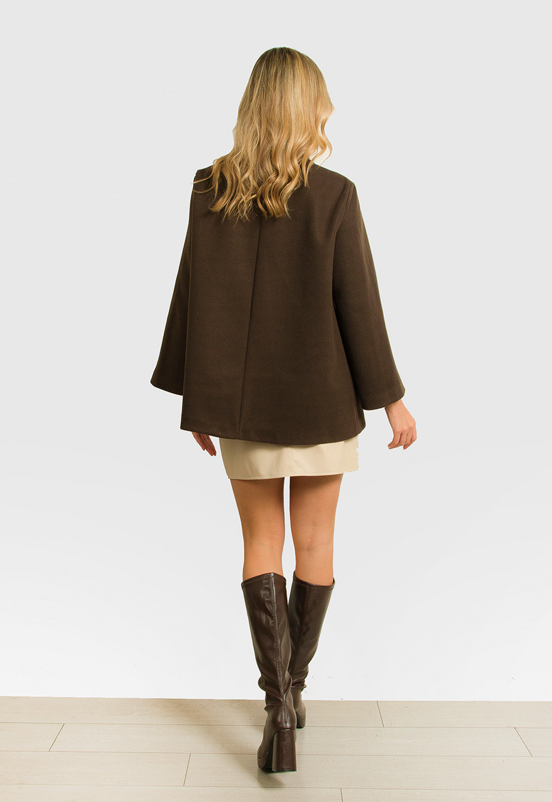 ΠΑΝΩΦΟΡΙ ΤΥΠΟΥ ΚΑΠΑΣ ΜΕ ΜΑΝΙΚΙ-ΚΑΦΕ