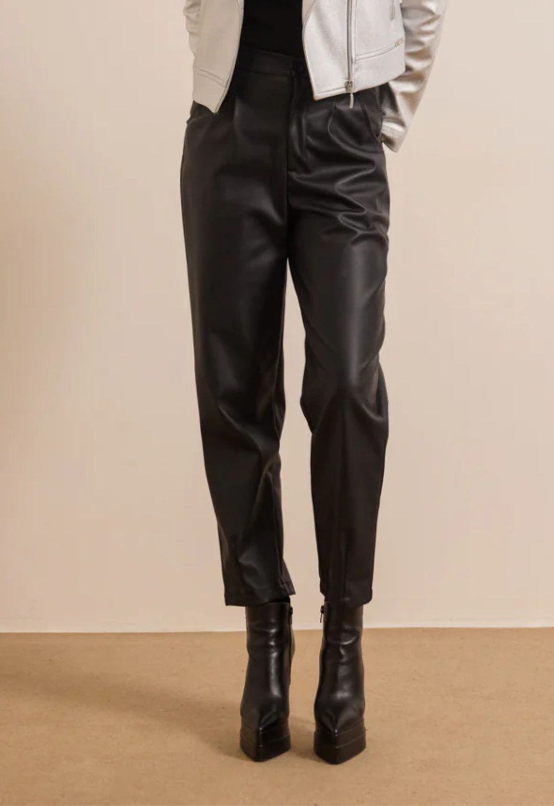 ΠΑΝΤΕΛΟΝΙ ΔΕΡΜΑΑΤΙΝΗΣ ΨΗΛΟΜΕΣΟ-ΜΑΥΡΟ