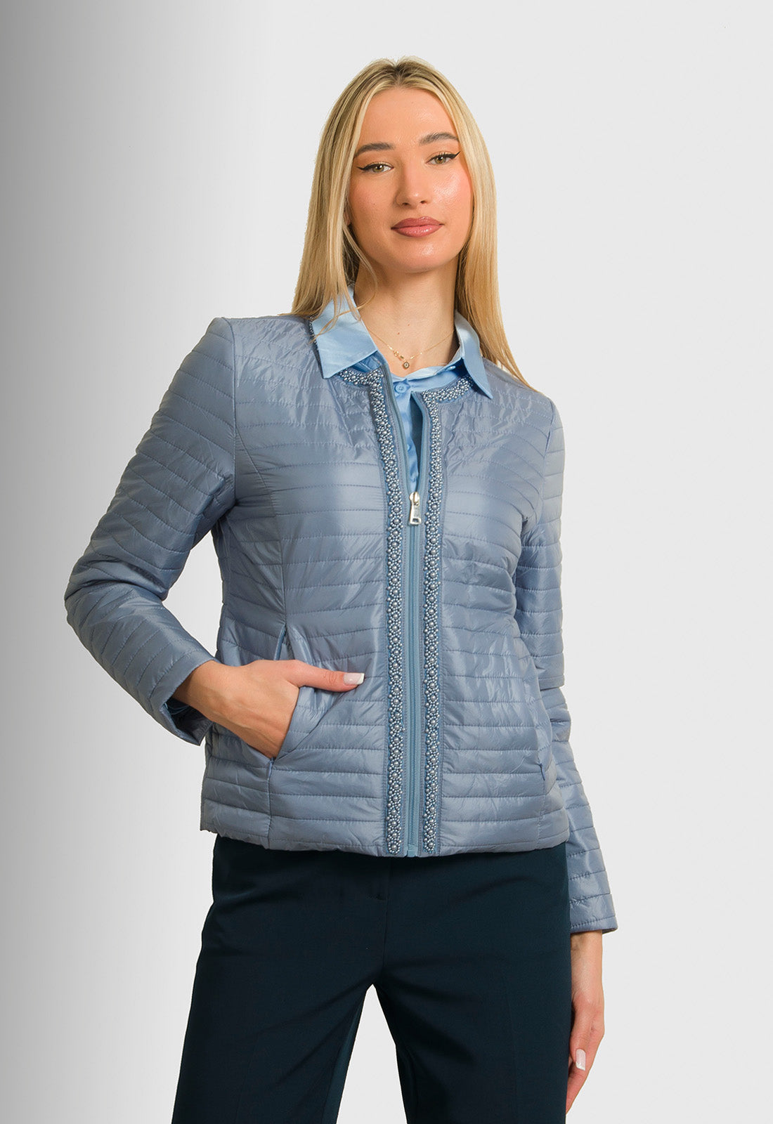 ΜΠΟΥΦΑΝ ΕΛΑΦΡΥ ΜΕ ΠΕΡΛΕΣ-ΜΠΛΕ ΡΑΦ