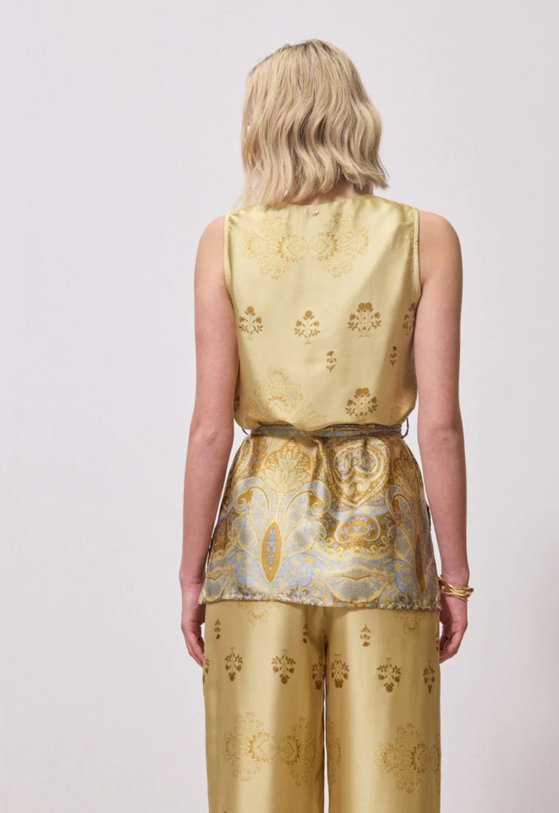 ΜΠΛΟΥΖΑ ΣΑΤΕΝ ΕΜΠΡΙΜΕ ΜΕ ΖΩΝΗ-LEMON