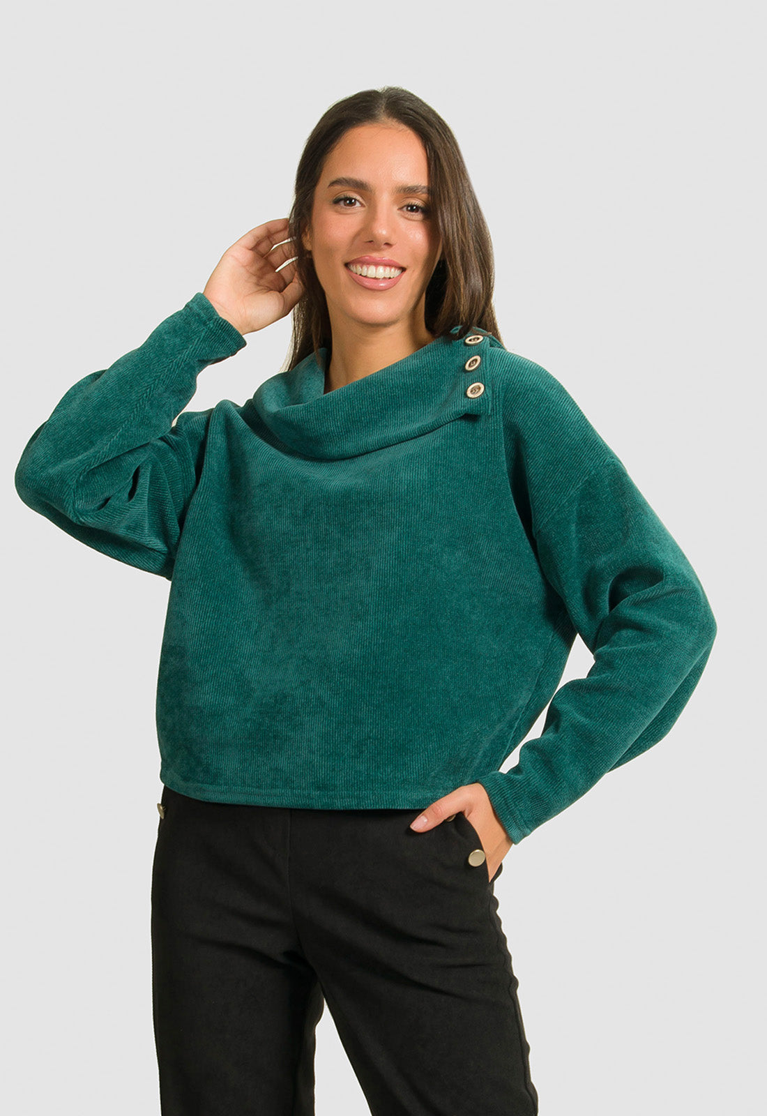 ΜΠΛΟΥΖΑ ΣΕΝΙΛ ΜΕ ΚΟΥΜΠΙΑ ΣΤΟ ΓΙΑΚΑ-ΠΡΑΣΙΝΗ