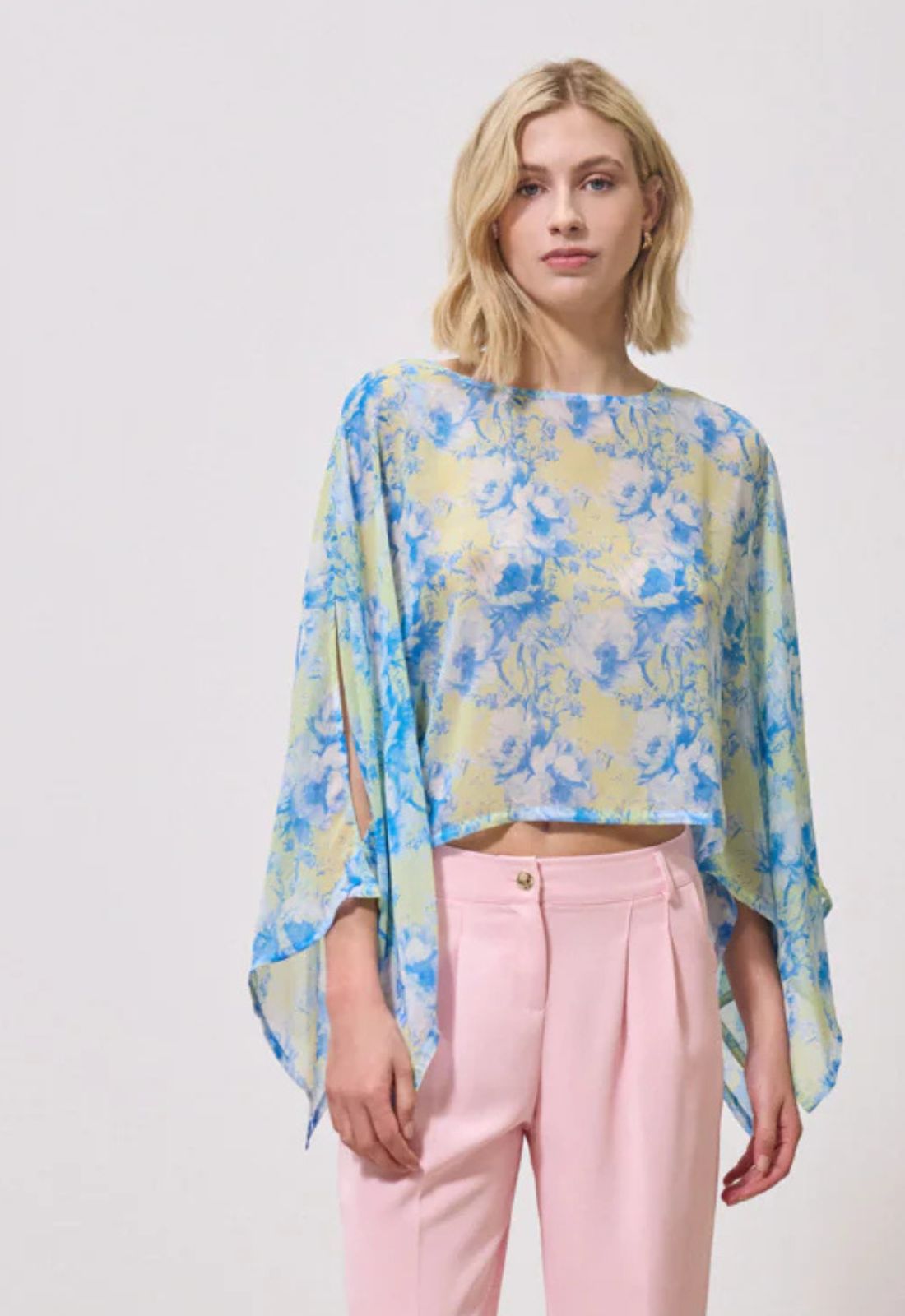 ΜΠΛΟΥΖΑ ΑΕΡΙΝΗ FLORAL ΗΜΙΔΙΑΦΑΝΗ-ΜΠΛΕ