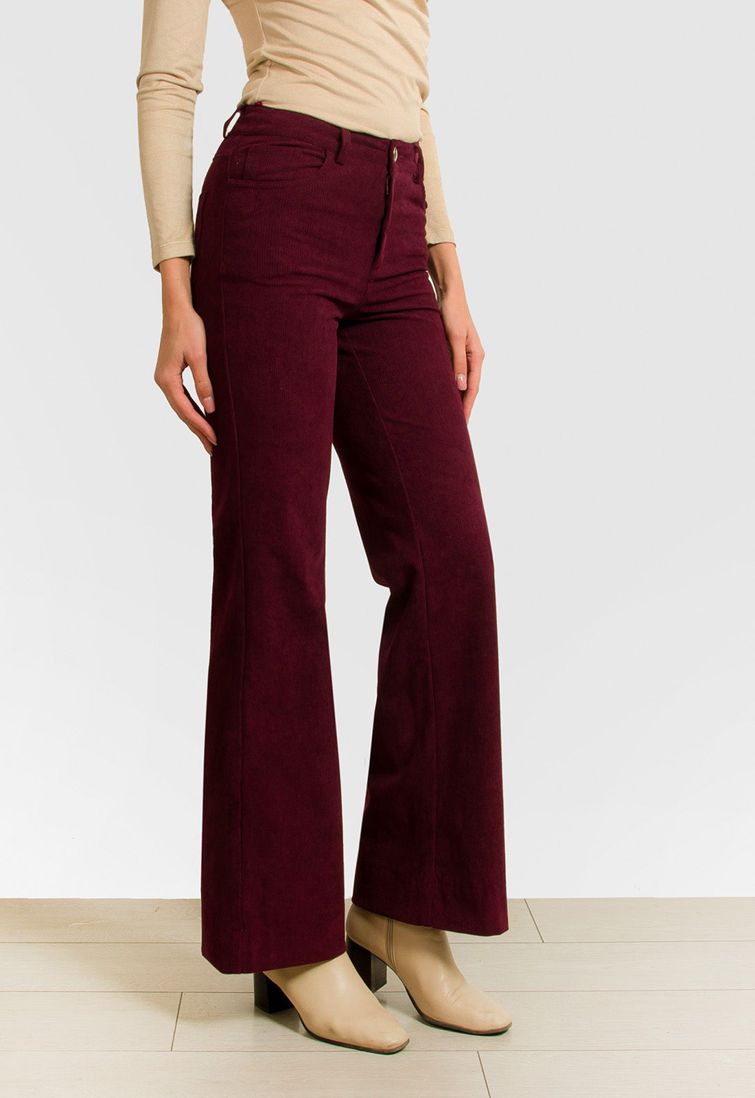 ΠΑΝΤΕΛΟΝΙ ΚΟΤΛΕ ΙΣΙΑ ΓΡΑΜΜΗ ΜΕ ΜΙΚΡΗ ΚΑΜΠΑΝΑ-ΜΠΟΡΝΤΟ