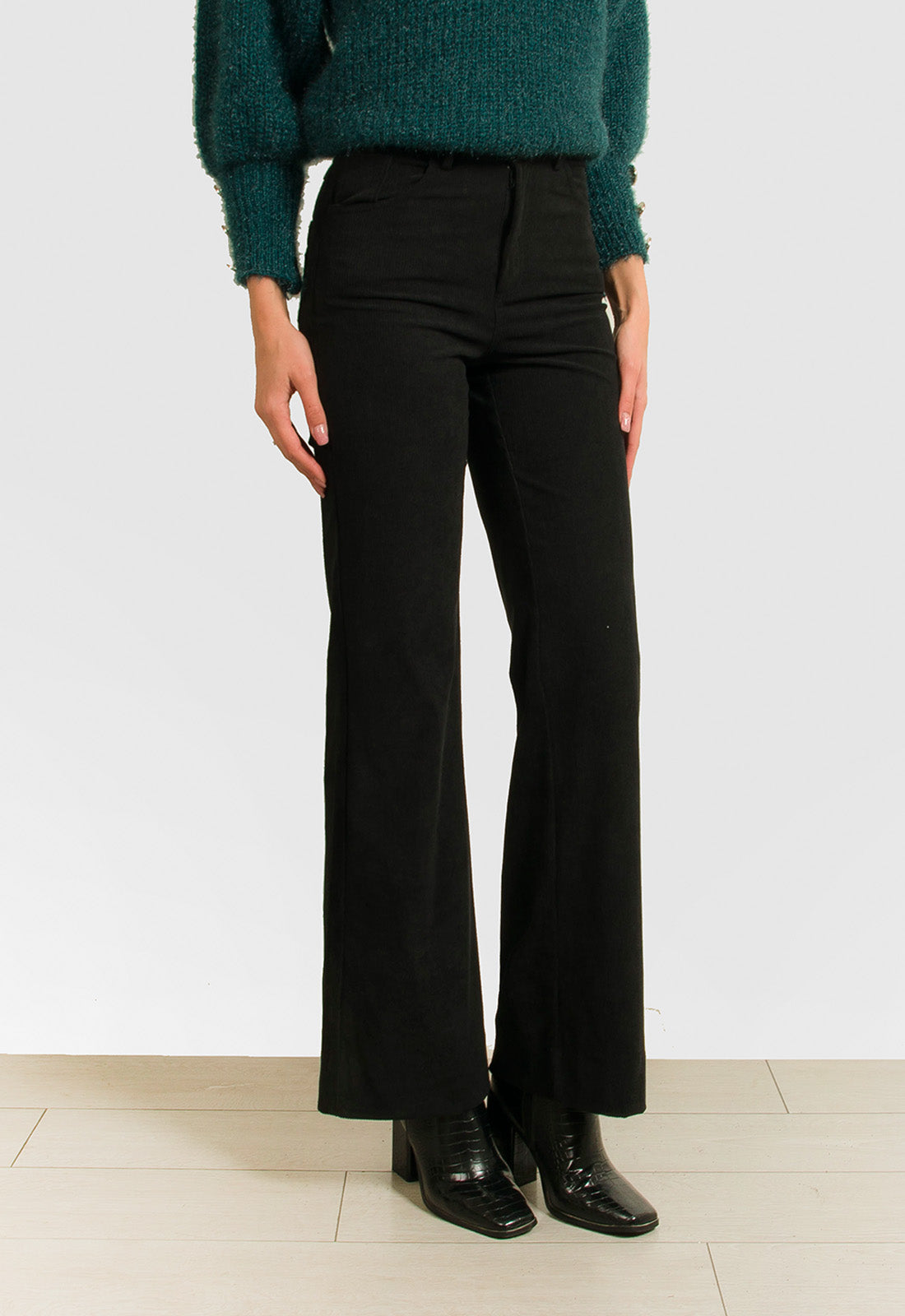 ΠΑΝΤΕΛΟΝΙ ΚΟΤΛΕ ΙΣΙΑ ΓΡΑΜΜΗ ΜΕ ΜΙΚΡΗ ΚΑΜΠΑΝΑ-ΜΑΥΡΟ