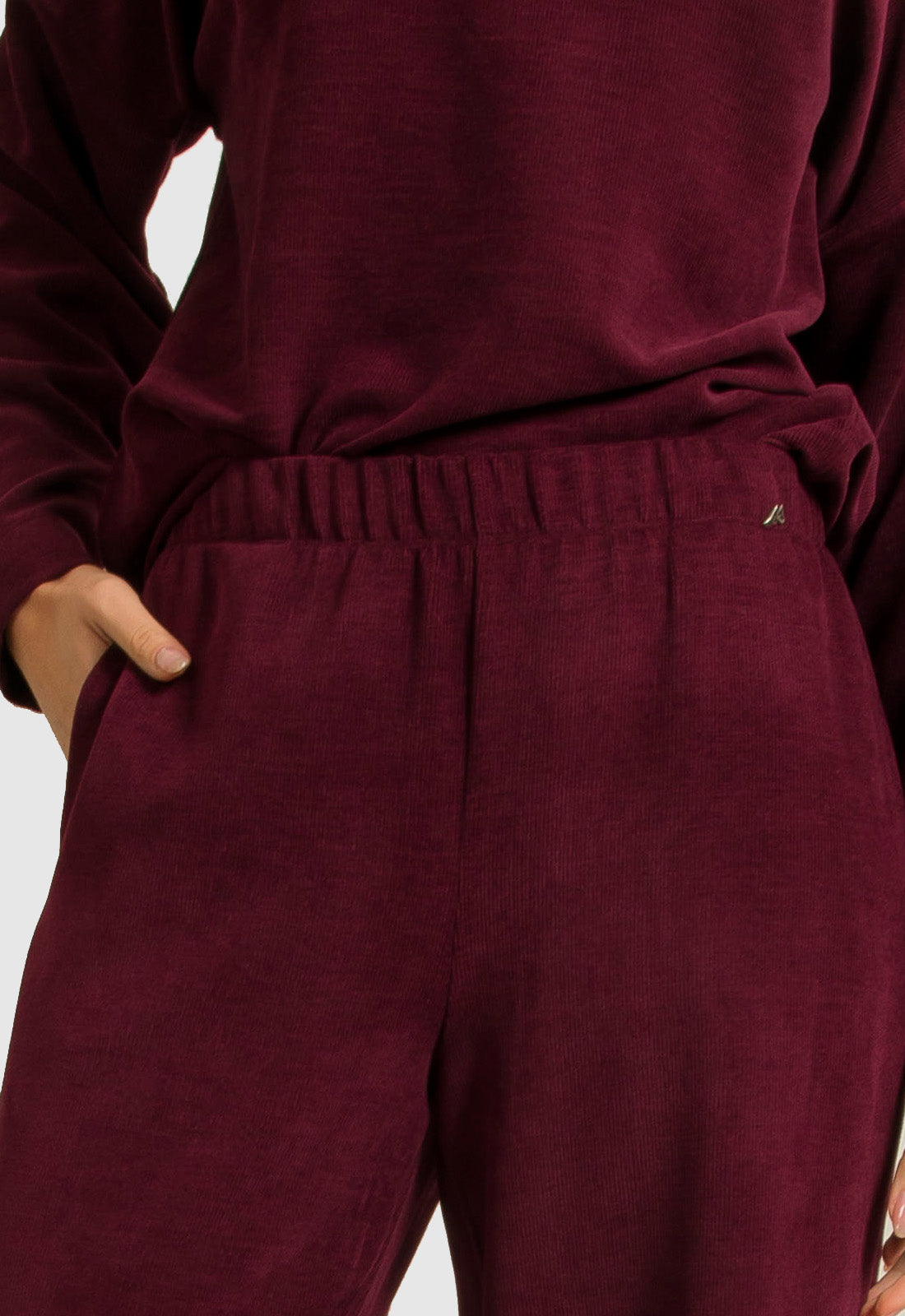 ΠΑΝΤΕΛΟΝΙ ΜΕ ΛΑΣΤΙΧΟ ΣΤΗ ΜΕΣΗ-WINE