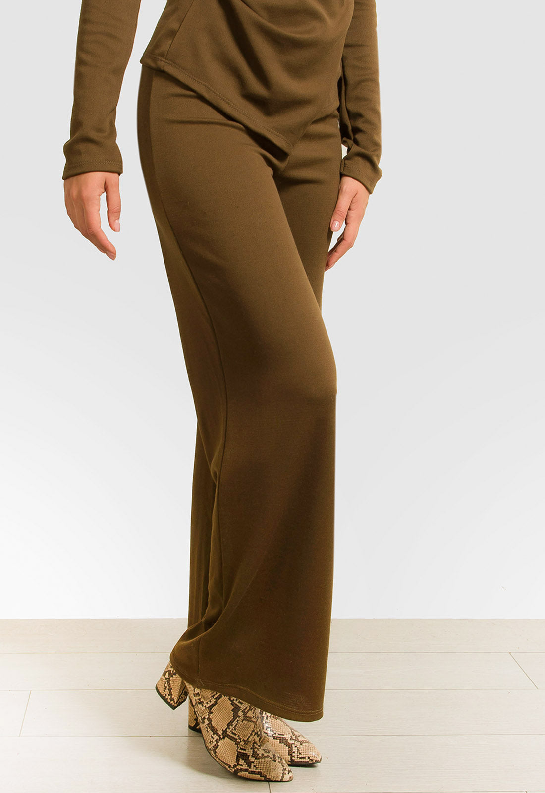 ΣΕΤ ΠΛΕΚΤΟ ΜΕ ΔΙΑΚΟΣΜΗΤΙΚΗ ΑΓΚΡΑΦΑ-ΚΑΦΕ