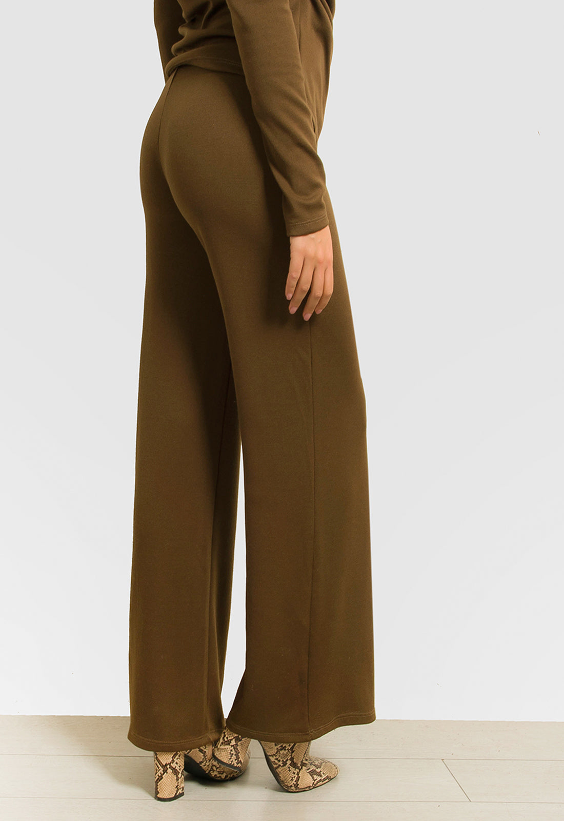 ΣΕΤ ΠΛΕΚΤΟ ΜΕ ΔΙΑΚΟΣΜΗΤΙΚΗ ΑΓΚΡΑΦΑ-ΚΑΦΕ