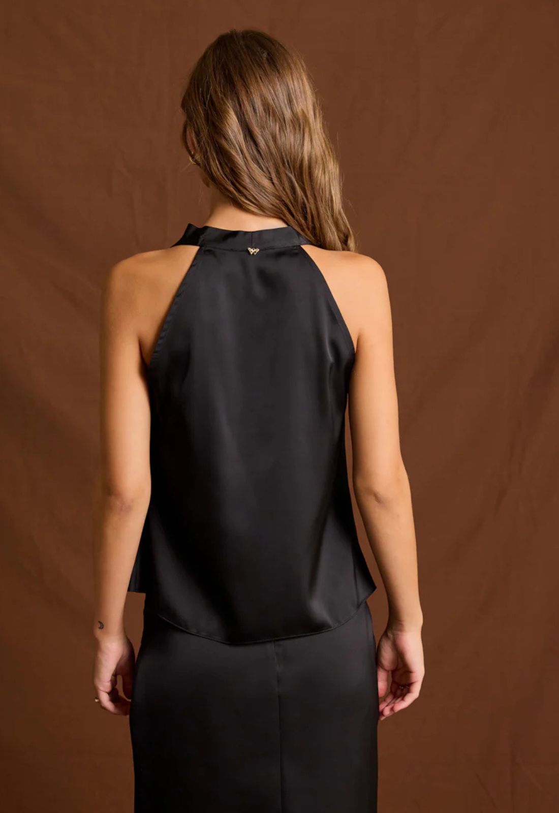 ΜΠΛΟΥΖΑ ΑΜΑΝΙΚΗ ΣΑΤΕΝ ΝΤΡΑΠΕ-ΜΑΥΡΗ