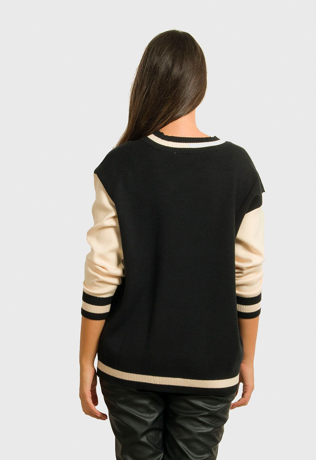 ΜΠΛΟΥΖΑ ΔΙΧΡΩΜΗ ΜΕ LOGO ΚΕΝΤΗΜΑ-ΜΑΥΡΗ