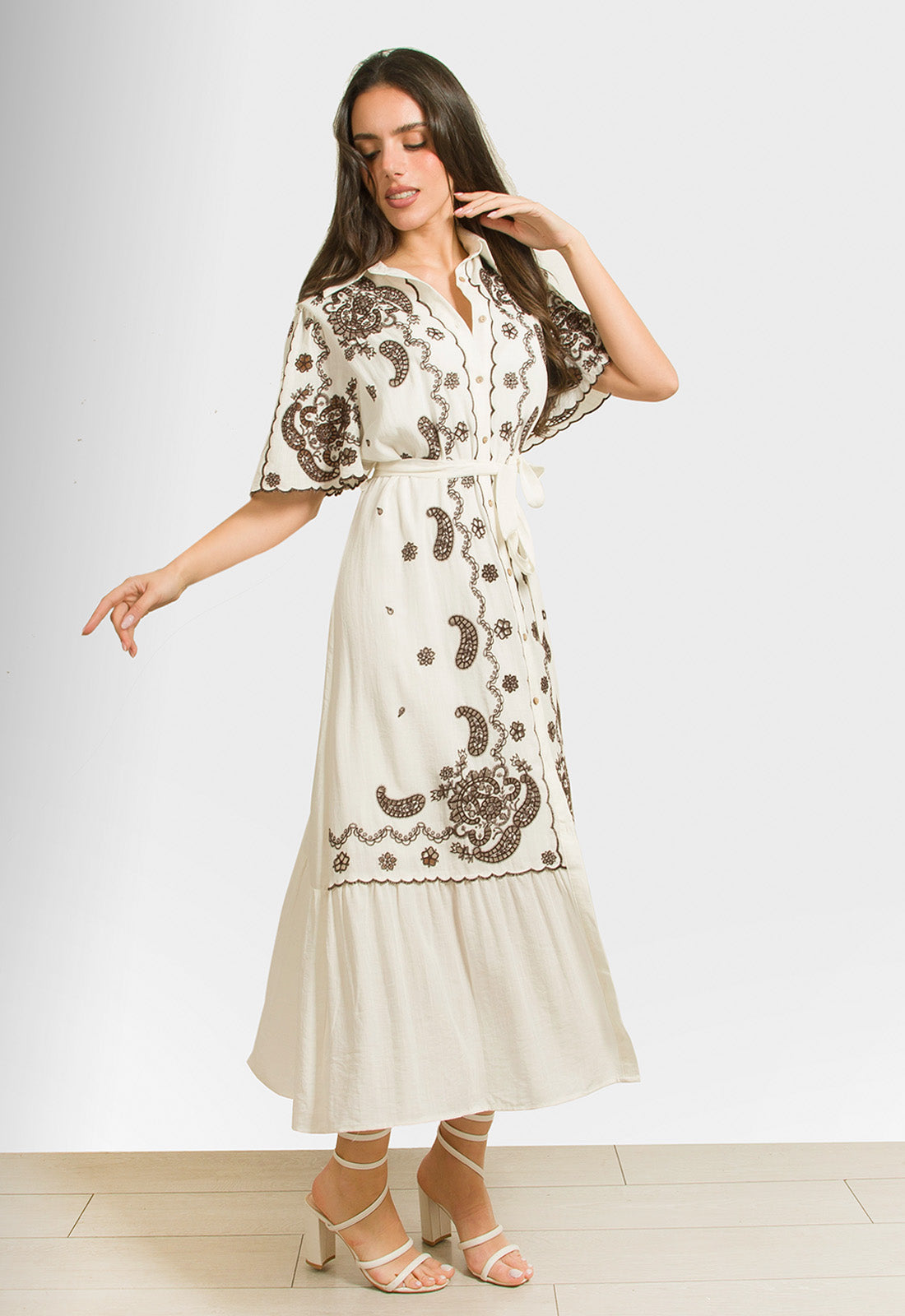 ΦΟΡΕΜΑ ΜΑΚΡΥ ΚΕΝΤΗΜΕΝΟ ΜΕ ΖΩΝΗ-ΕΚΡΟΥ