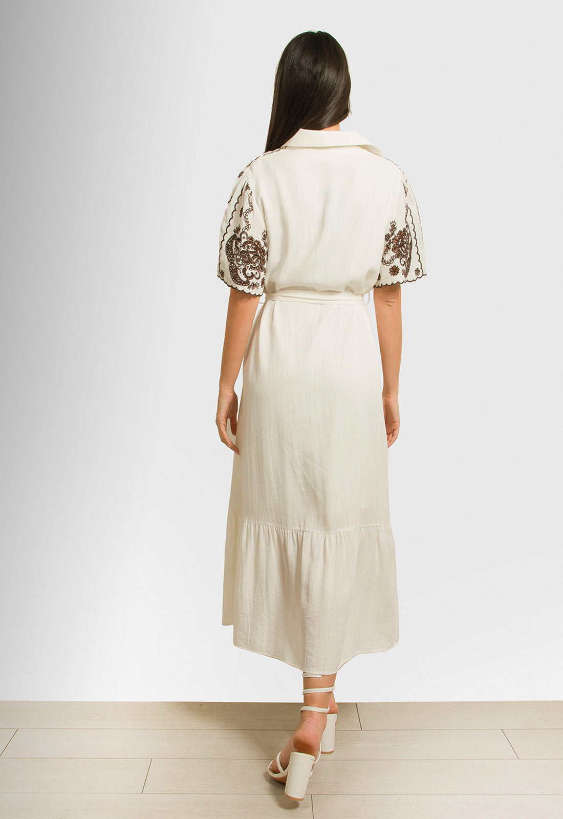 ΦΟΡΕΜΑ ΜΑΚΡΥ ΚΕΝΤΗΜΕΝΟ ΜΕ ΖΩΝΗ-ΕΚΡΟΥ