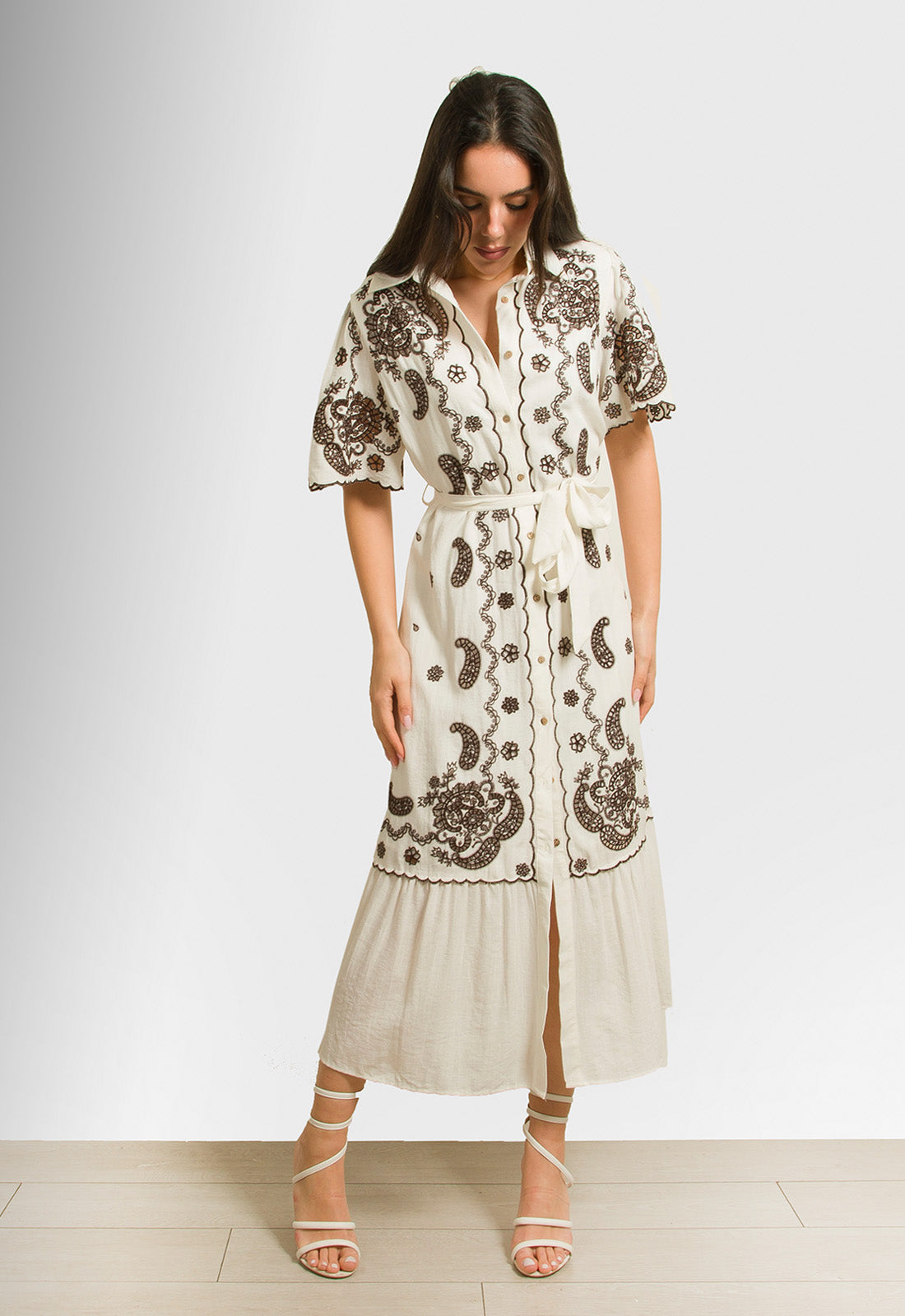 ΦΟΡΕΜΑ ΜΑΚΡΥ ΚΕΝΤΗΜΕΝΟ ΜΕ ΖΩΝΗ-ΕΚΡΟΥ