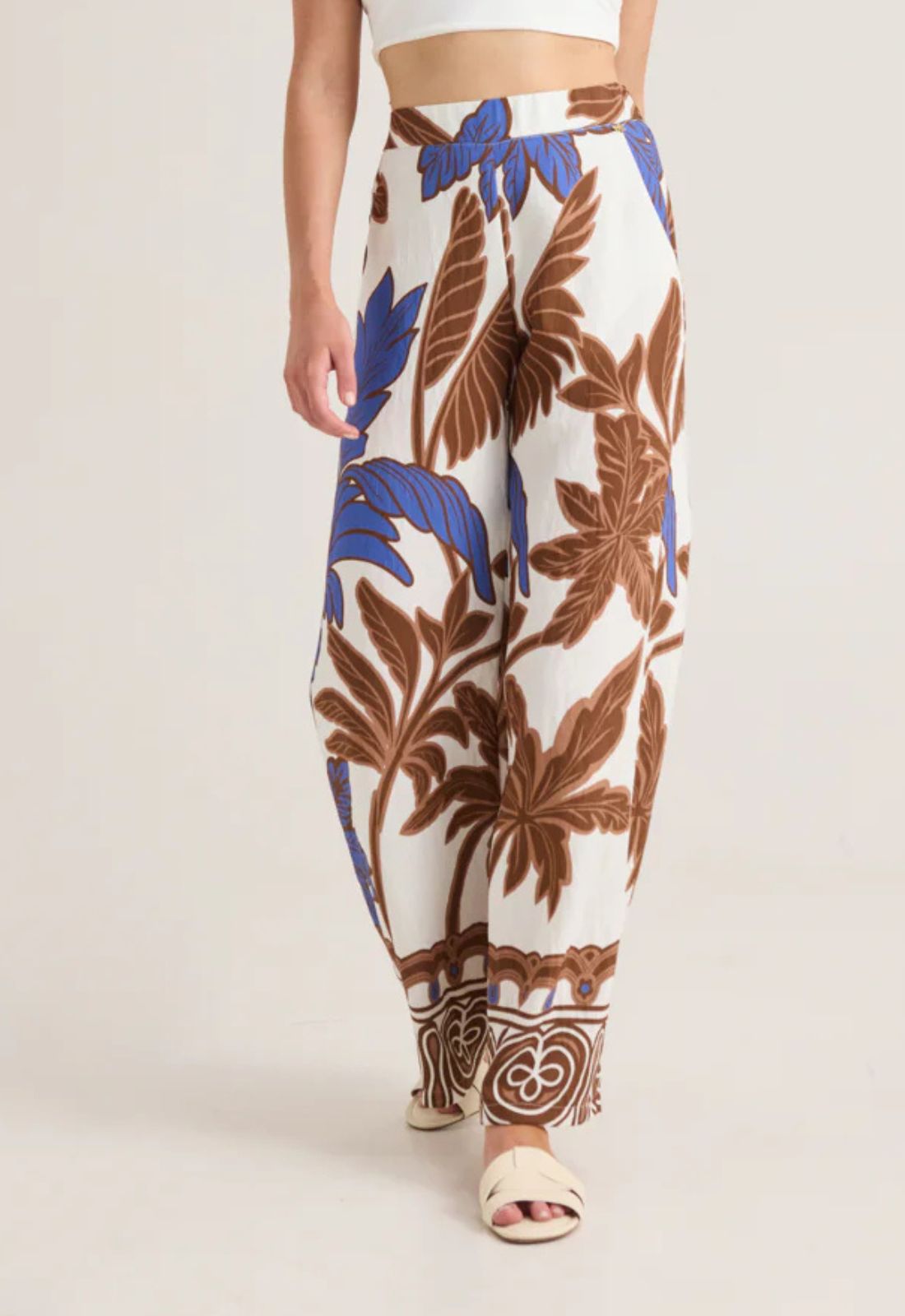 ΠΑΝΤΕΛΟΝΑ WIDE LEG ΜΕ TROPICAL PRINT-ΚΑΦΕ