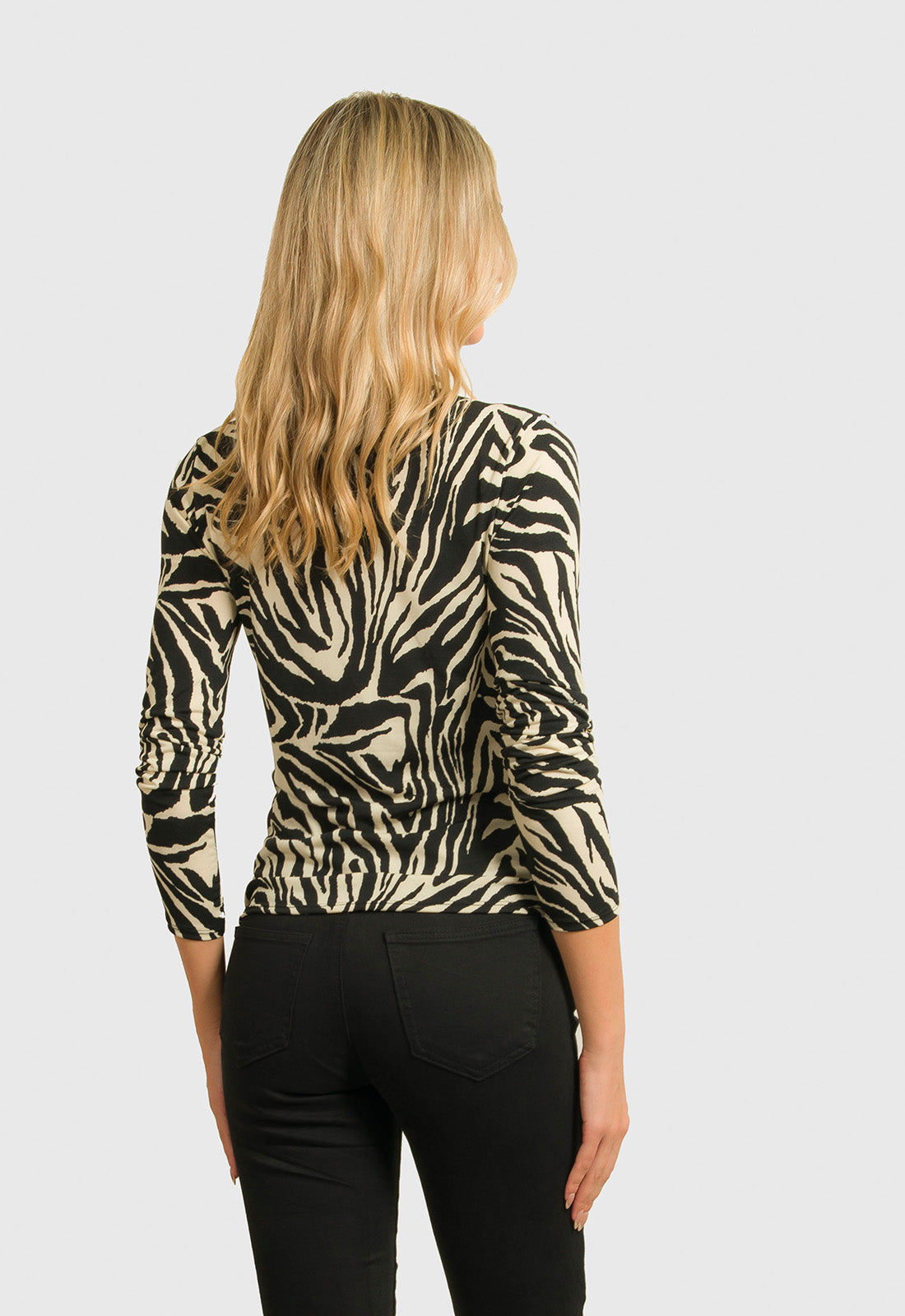 ΜΠΛΟΥΖΑ ΝΤΡΑΠΕ ANIMAL PRINT-ΜΑΥΡΗ