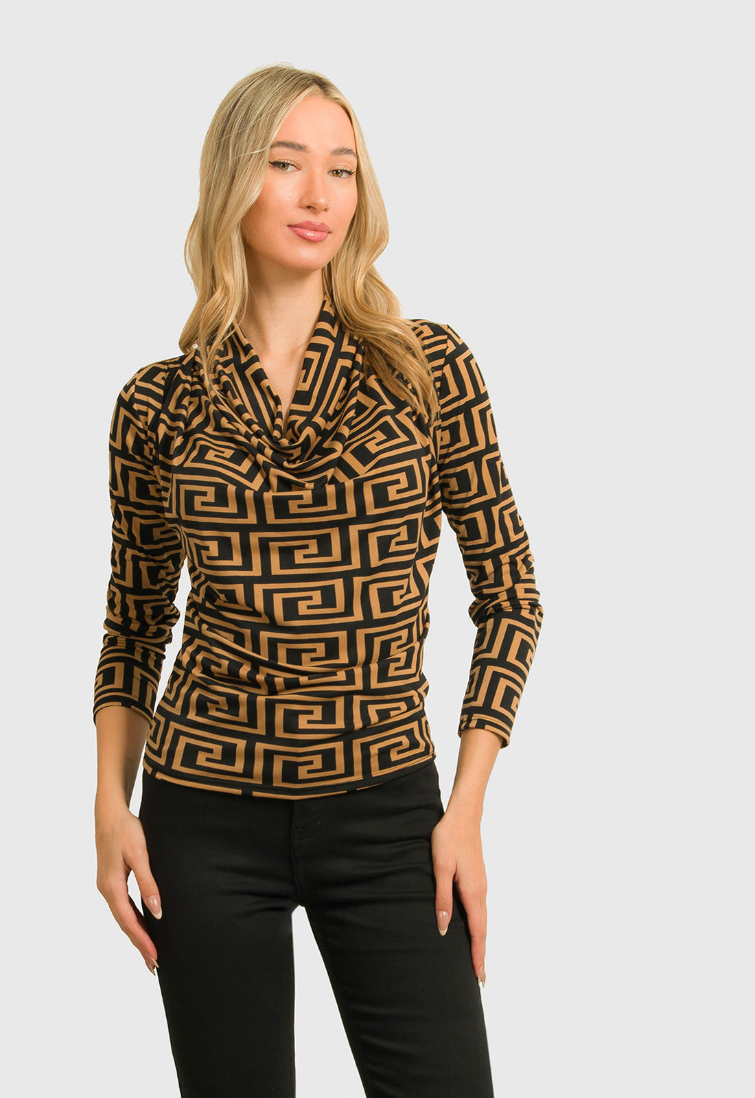 ΜΠΛΟΥΖΑ ΝΤΡΑΠΕ ΜΕ ΣΧΕΔΙΑ-ΚΑΜΕΛ