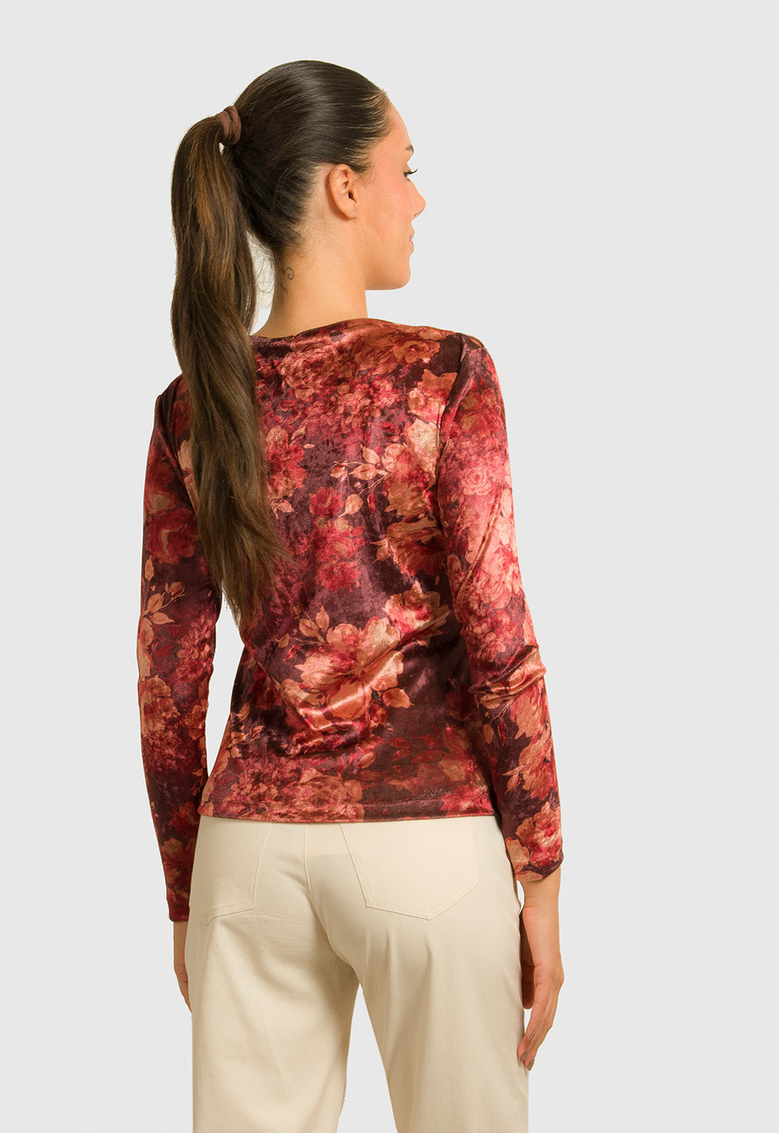 ΜΠΛΟΥΖΑ FLORAL ΕΦΑΡΜΟΣΤΗ-ΜΠΟΡΝΤΟ