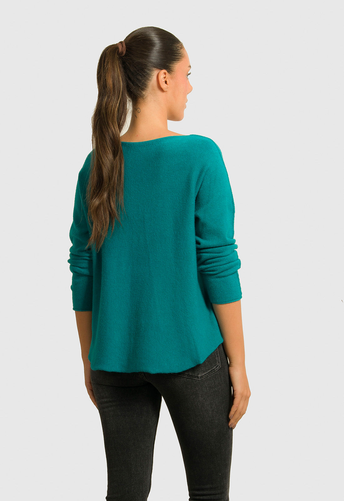 ΜΠΛΟΥΖΑ ΠΛΕΚΤΗ ΜΕ ΑΝΟΙΧΤΟ V - ΣΜΑΡΑΓΔΙ