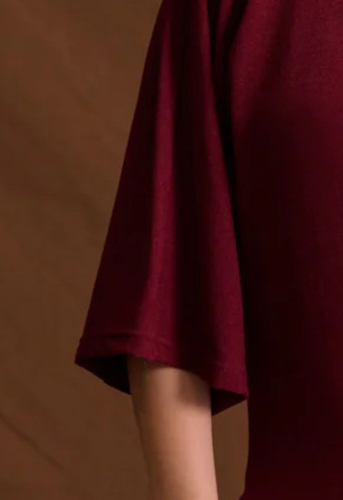 ΜΠΛΟΥΖΑ ΜΕ BOXY ΤΕΤΡΑΓΩΝΙΣΜΕΝΗ ΣΙΛΟΥΕΤΑ-ΜΠΟΡΝΤΟ