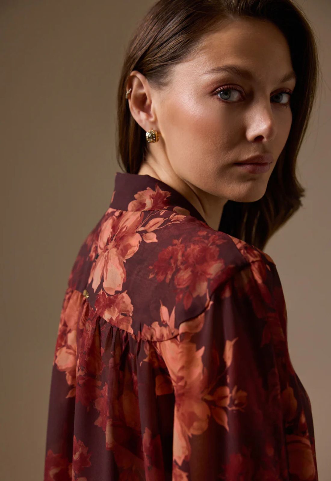 ΠΟΥΚΑΜΙΣΟ FLORAL ΑΣΥΜΜΕΤΡΟ-WINE