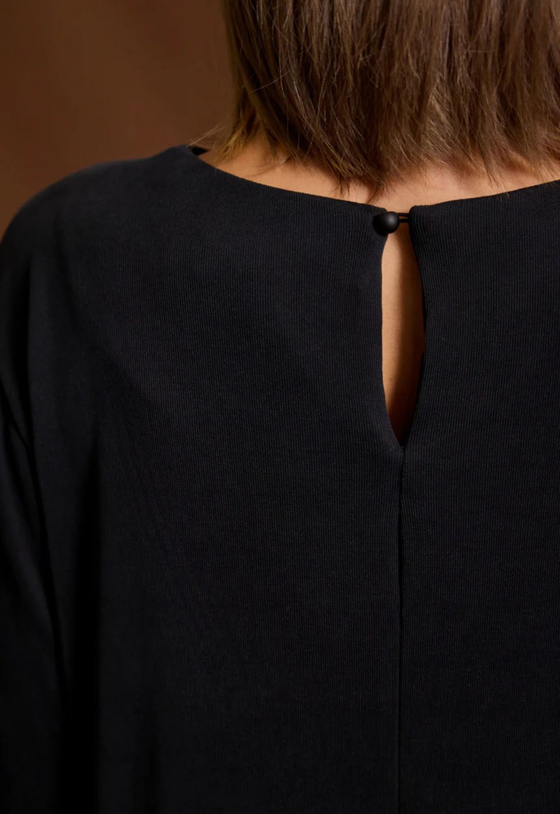 ΦΟΡΕΜΑ ΜΙΝΤΙ ΑΝΕΤΗ ΓΡΑΜΜΗ ΜΕ ΚΟΛΙΕ-ΜΑΥΡΟ