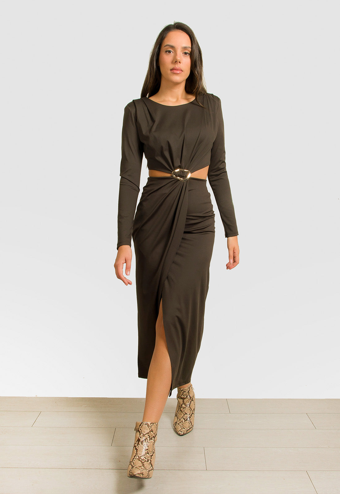 ΦΟΡΕΜΑ ΜΙΝΤΙ ΜΕ CUT OUT-ΚΑΦΕ