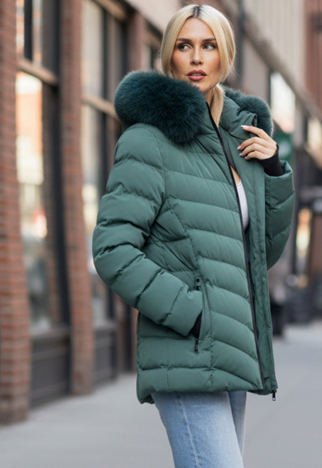 ΜΠΟΥΦΑΝ ΚΟΝΤΟ biston ΜΕ ΑΠΟΣΠΩΜΕΝΗ ΚΟΥΚΟΥΛΑ-ΠΡΑΣΙΝΟ