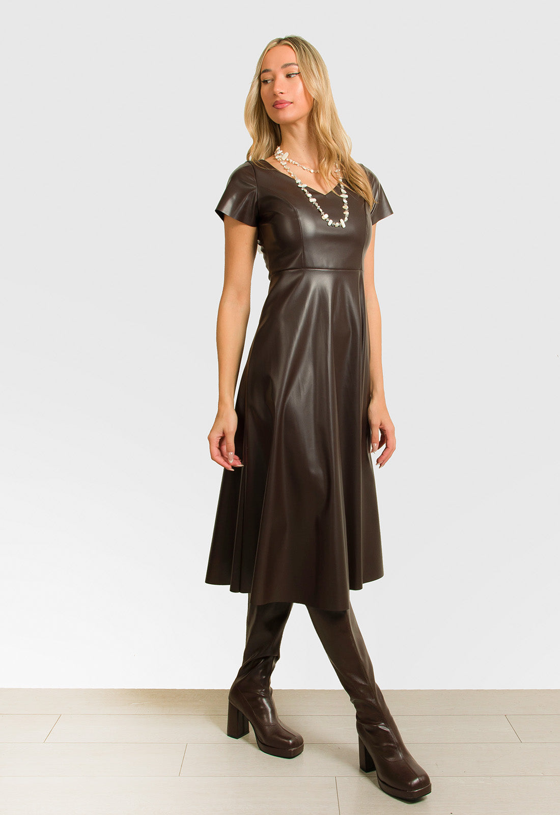 ΦΟΡΕΜΑ MIDI ΔΕΡΜΑΤΙΝΗΣ ΚΛΟΣ-ΚΑΦΕ