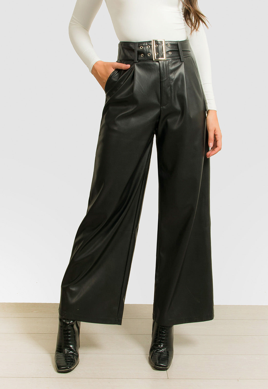 ΠΑΝΤΕΛΟΝΑ ΔΕΡΜΑΤΙΝΗΣ ΜΕ ΖΩΝΗ-ΜΑΥΡΗ