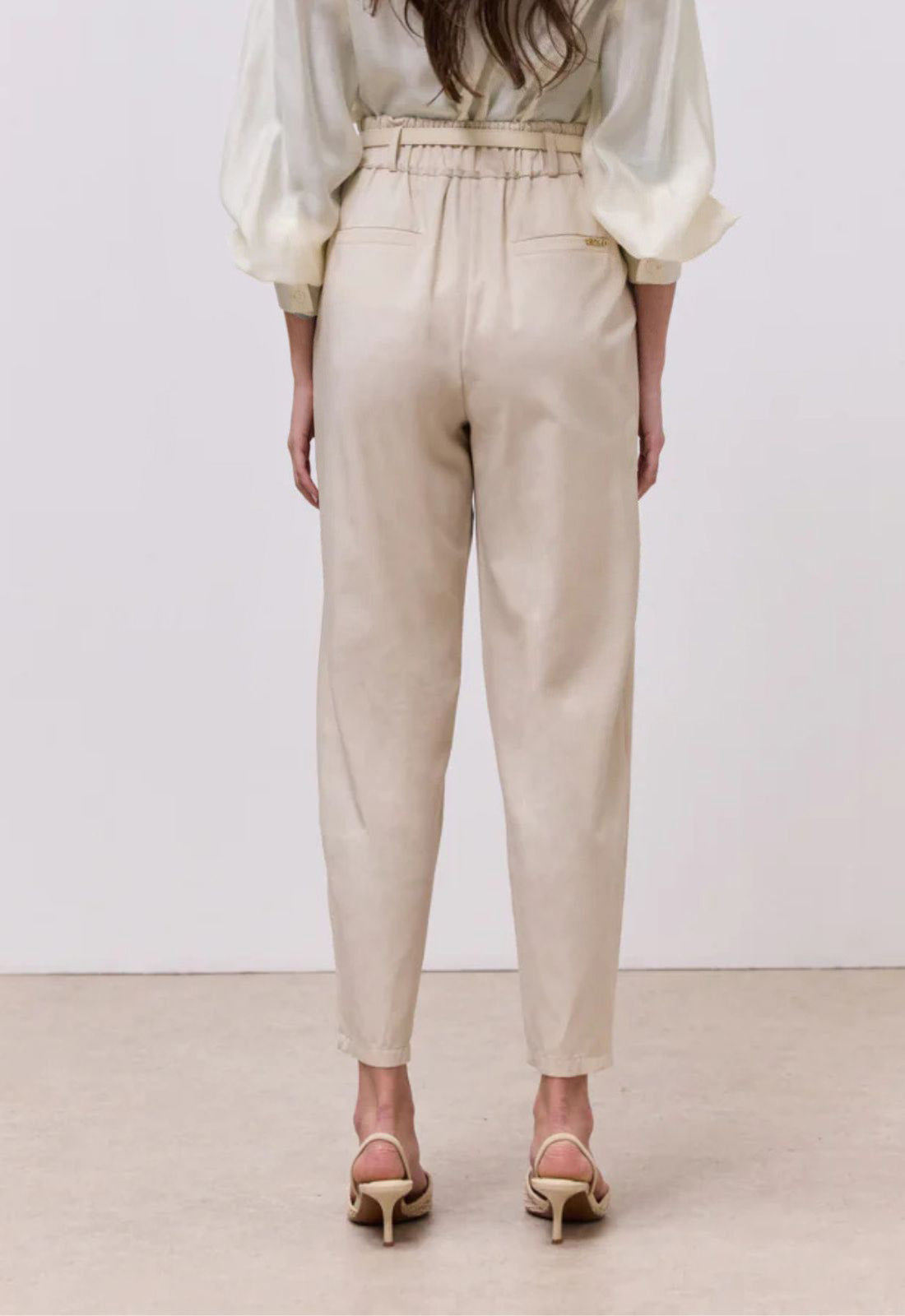 ΠΑΝΤΕΛΟΝΙ ΜΕ ΠΙΕΤΕΣ ΚΑΙ ΖΩΝΗ-ΒΑΝΙΛΙΑ