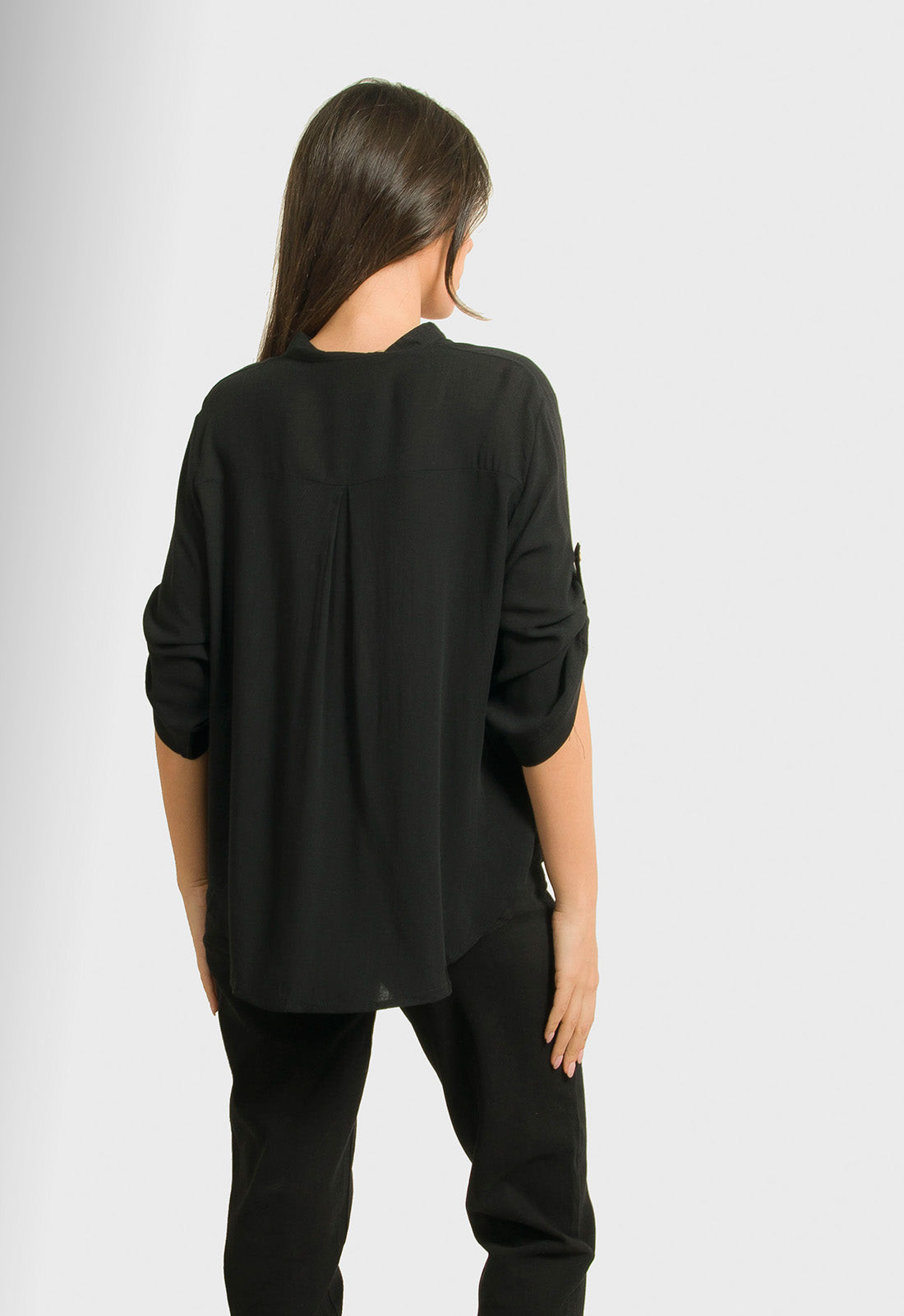 ΜΠΛΟΥΖΑ ΜΕ ΚΟΥΜΠΙΑ ΕΜΠΡΟΣ-ΜΑΥΡΗ