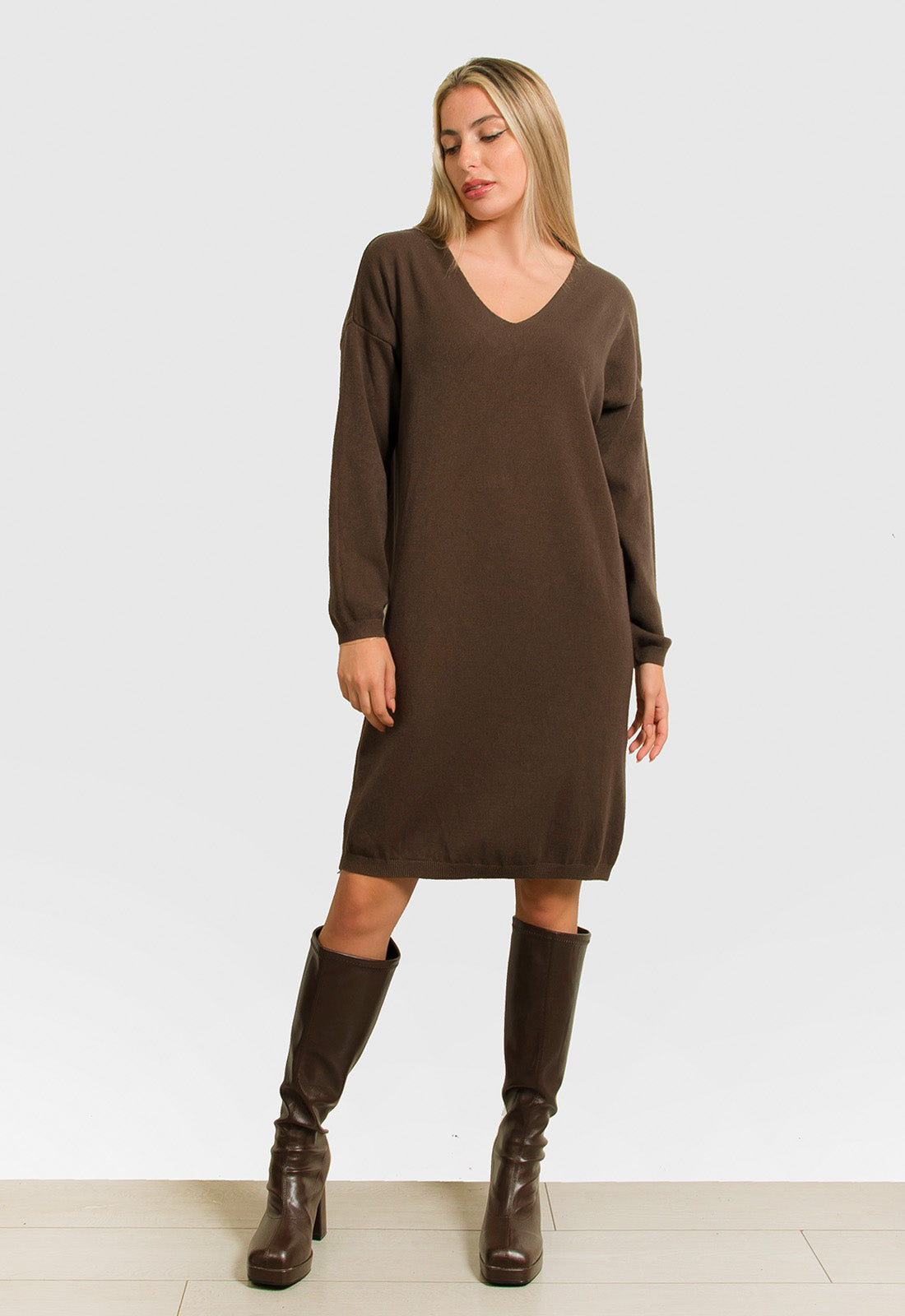 ΦΟΡΕΜΑ ΠΛΕΚΤΟ ΜΕ V - ΚΑΦΕ