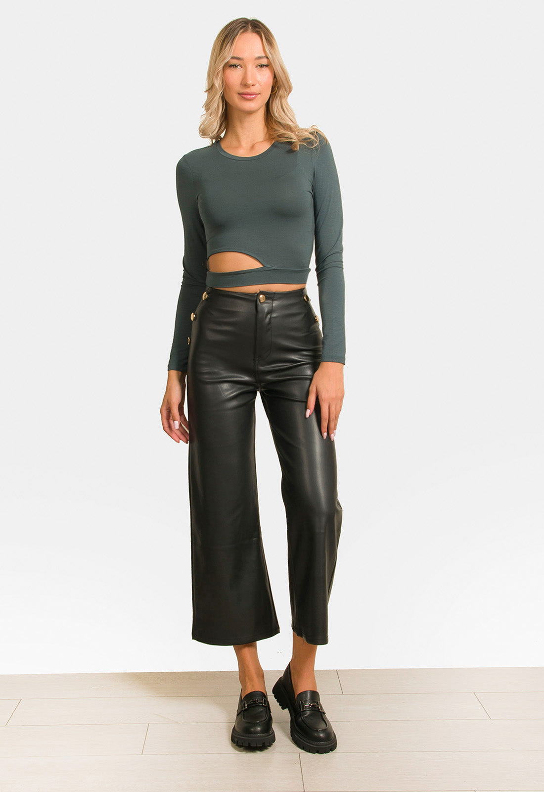 ΠΑΝΤΕΛΟΝΑ ΜΙΝΤΙ ΔΕΡΜΑΤΙΝΗΣ ΜΕ ΧΡΥΣΑ ΚΟΥΜΠΙΑ-ΜΑΥΡΗ