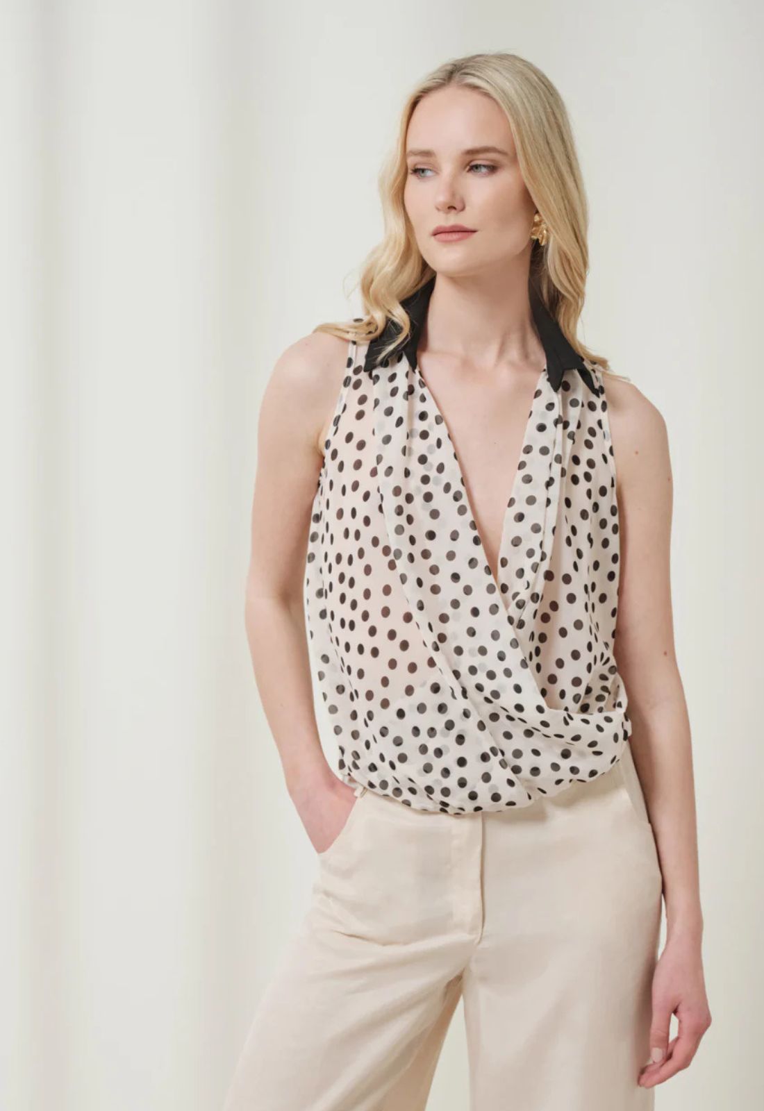 ΜΠΛΟΥΖΑ ΠΟΥΑ ΑΜΑΝΙΚΗ ΚΡΟΥΑΖΕ - ΕΚΡΟΥ