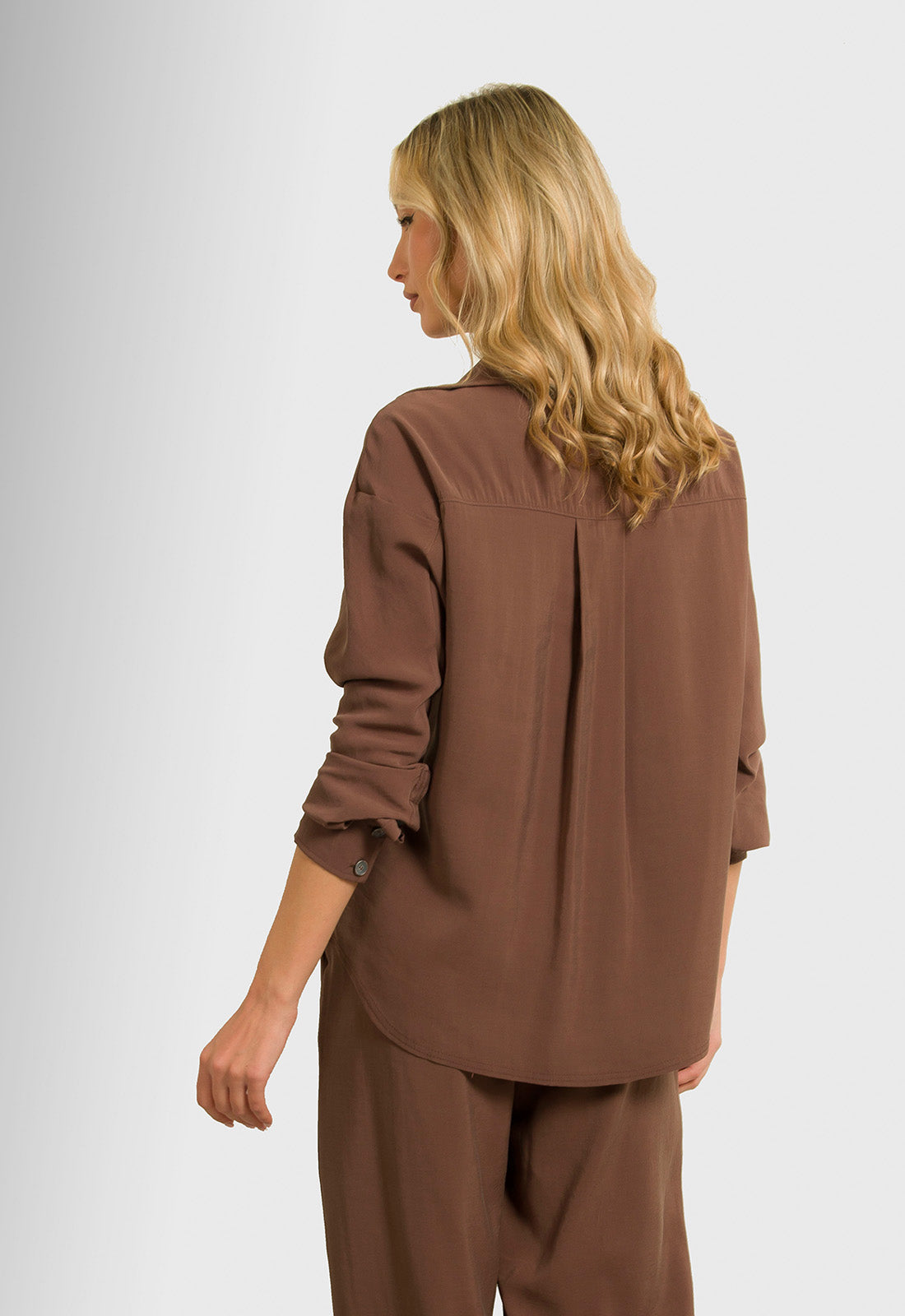 ΜΠΛΟΥΖΑ ΜΕ ΓΙΑΚΑ - ΚΑΦΕ