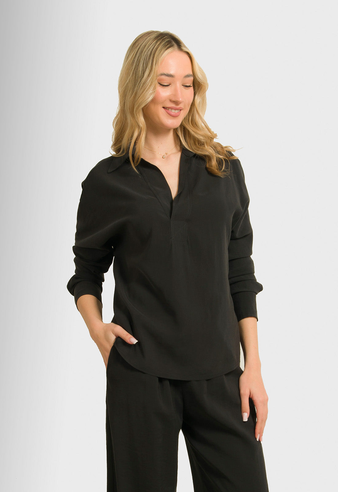 ΜΠΛΟΥΖΑ ΜΕ ΓΙΑΚΑ - ΜΑΥΡΟ