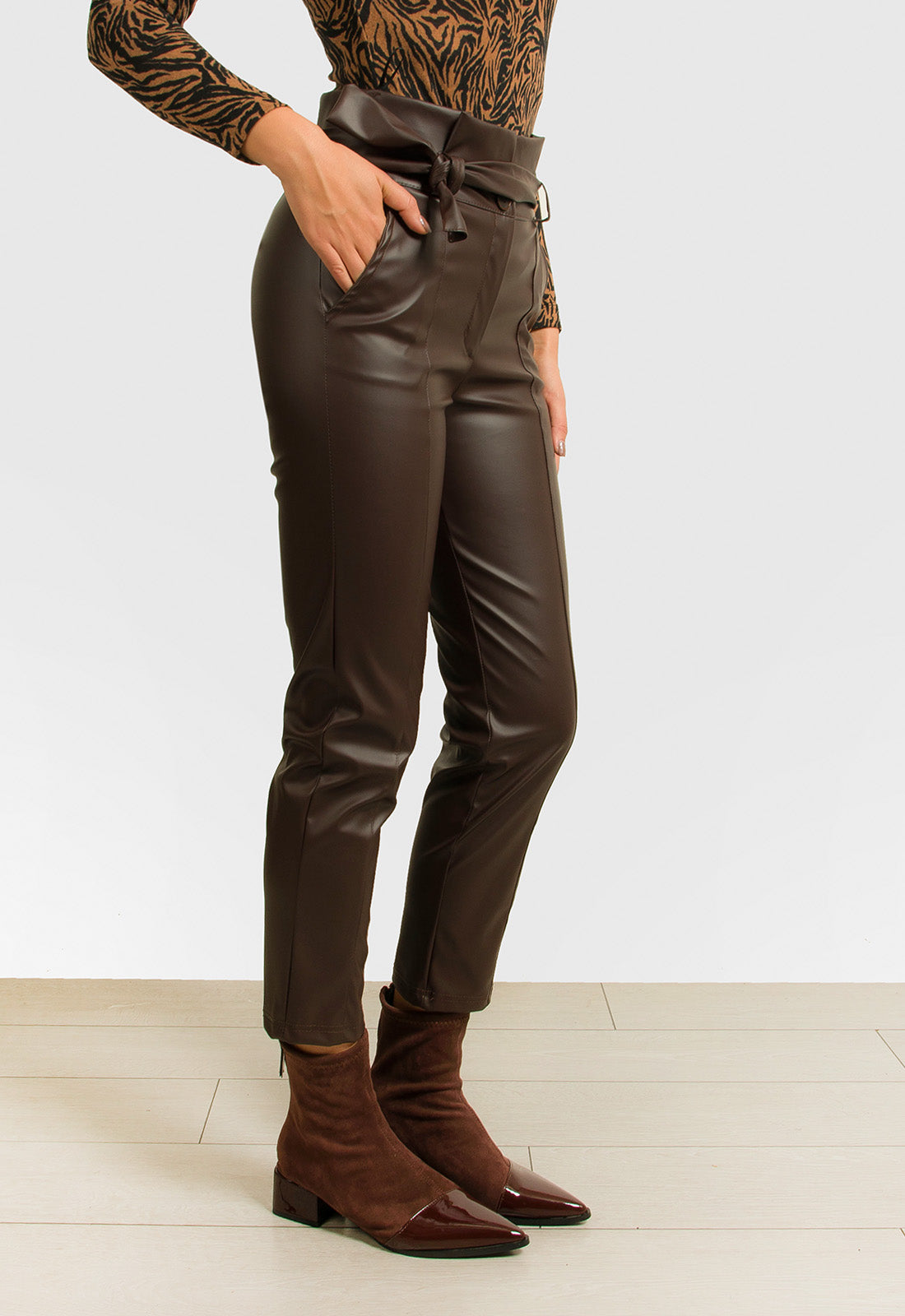 ΠΑΝΤΕΛΟΝΙ ΔΕΡΜΑΤΙΝΗ ΜΕ ΖΩΝΗ-ΚΑΦΕ