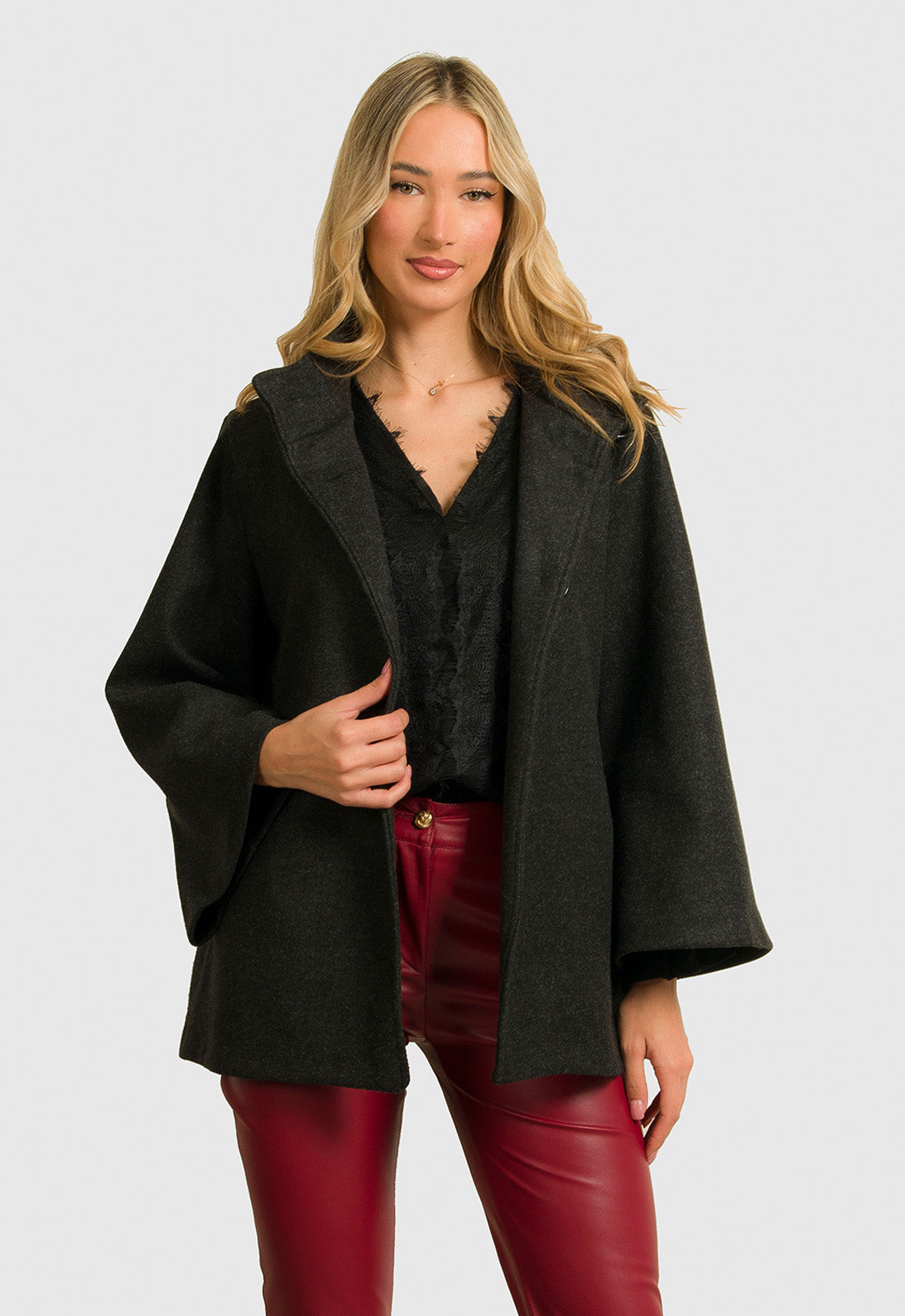 ΠΑΝΩΦΟΡΙ ΤΥΠΟΥ ΚΑΠΑΣ ΜΕ ΜΑΝΙΚΙ-ΜΑΥΡΟ