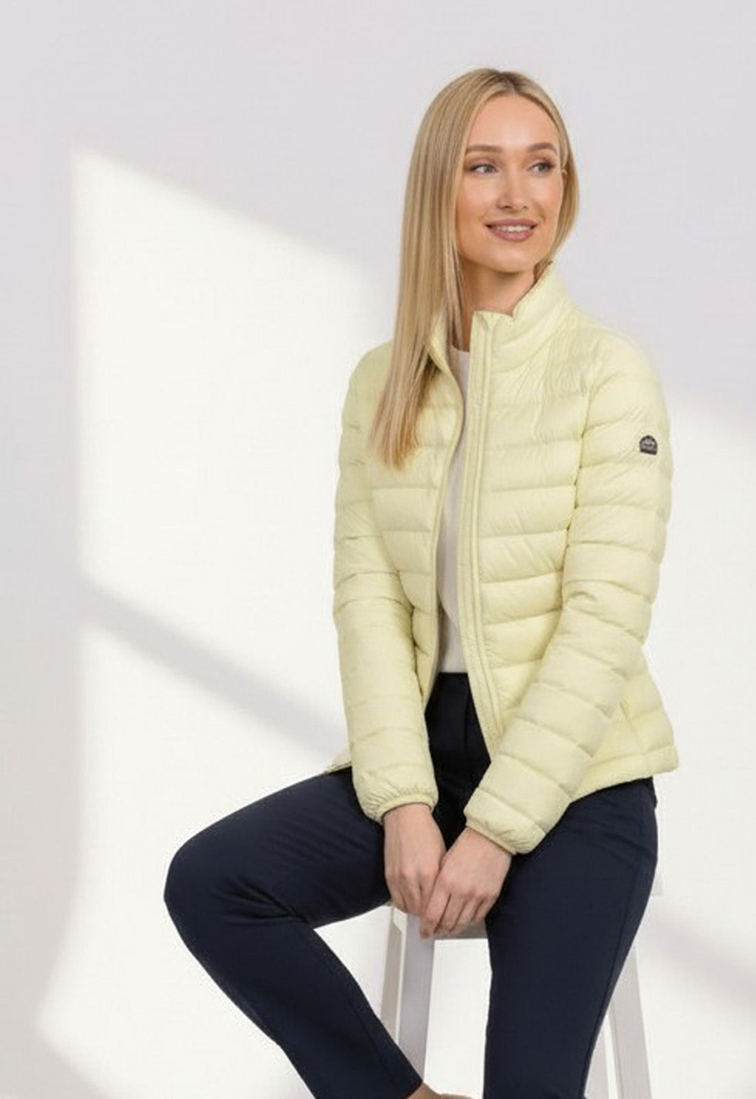 ΜΠΟΥΦΑΝ ΑΝΟΙΞΙΑΤΙΚΟ ULTRA LIGHT-ΚΙΤΡΙΝΟ