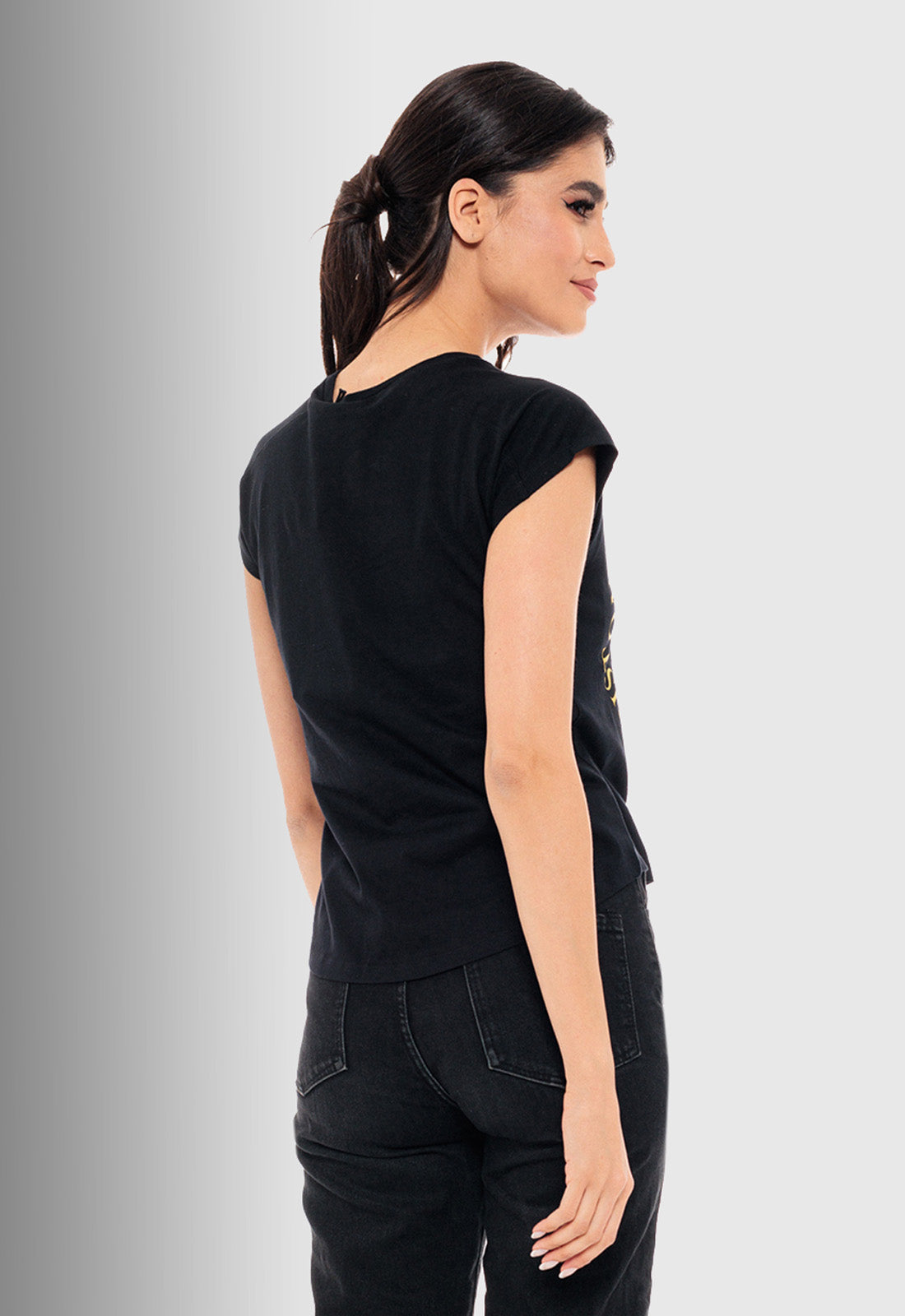 T-SHIRT ΒΑΜΒΑΚΕΡΟ ΜΕ ΤΥΠΩΜΑ "BISTON WAY"-ΜΑΥΡΟ