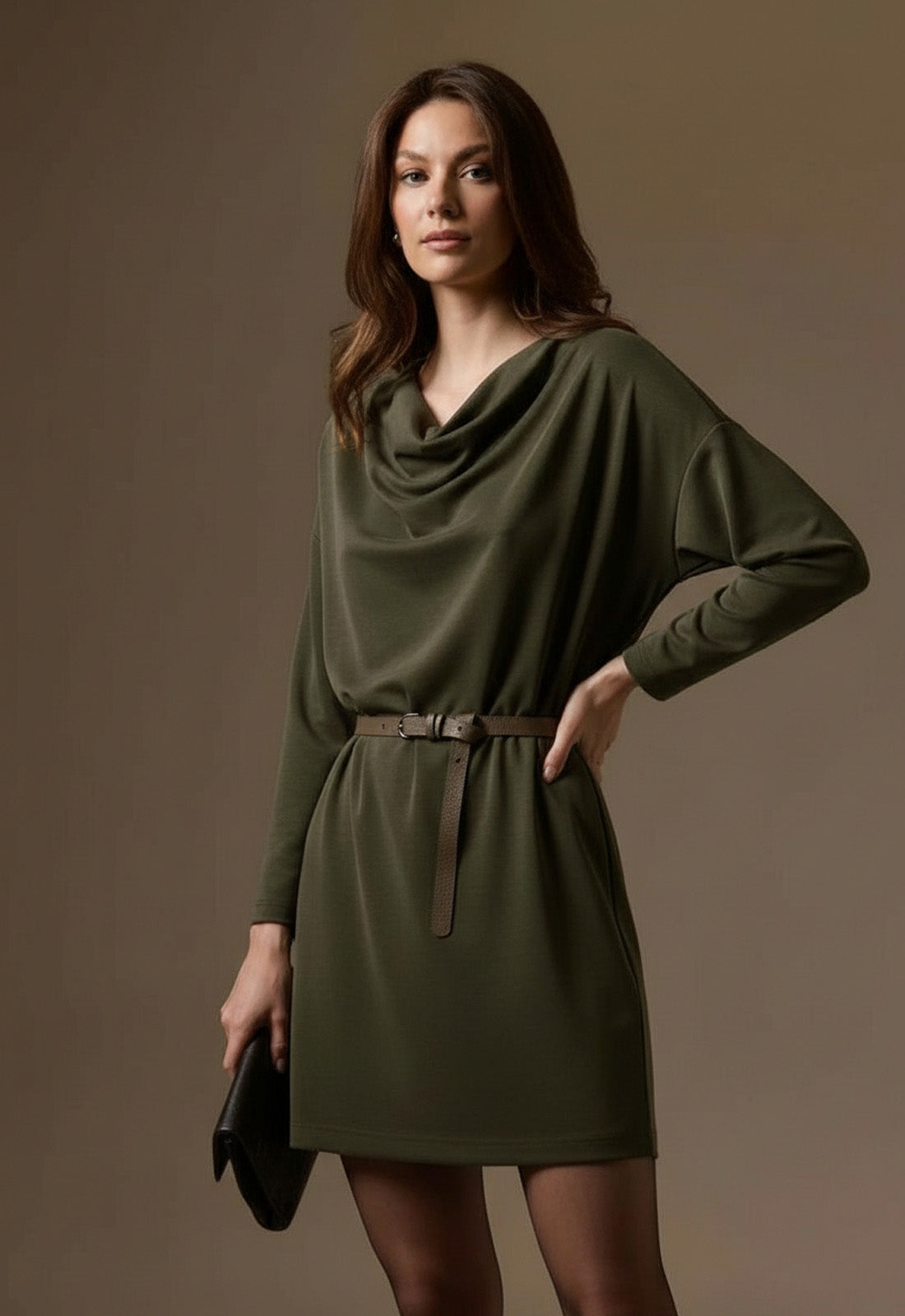 ΦΟΡΕΜΑ ΜΙΝΙ ΝΤΡΑΠΕ ΜΕ ΖΩΝΗ-ΧΑΚΙ