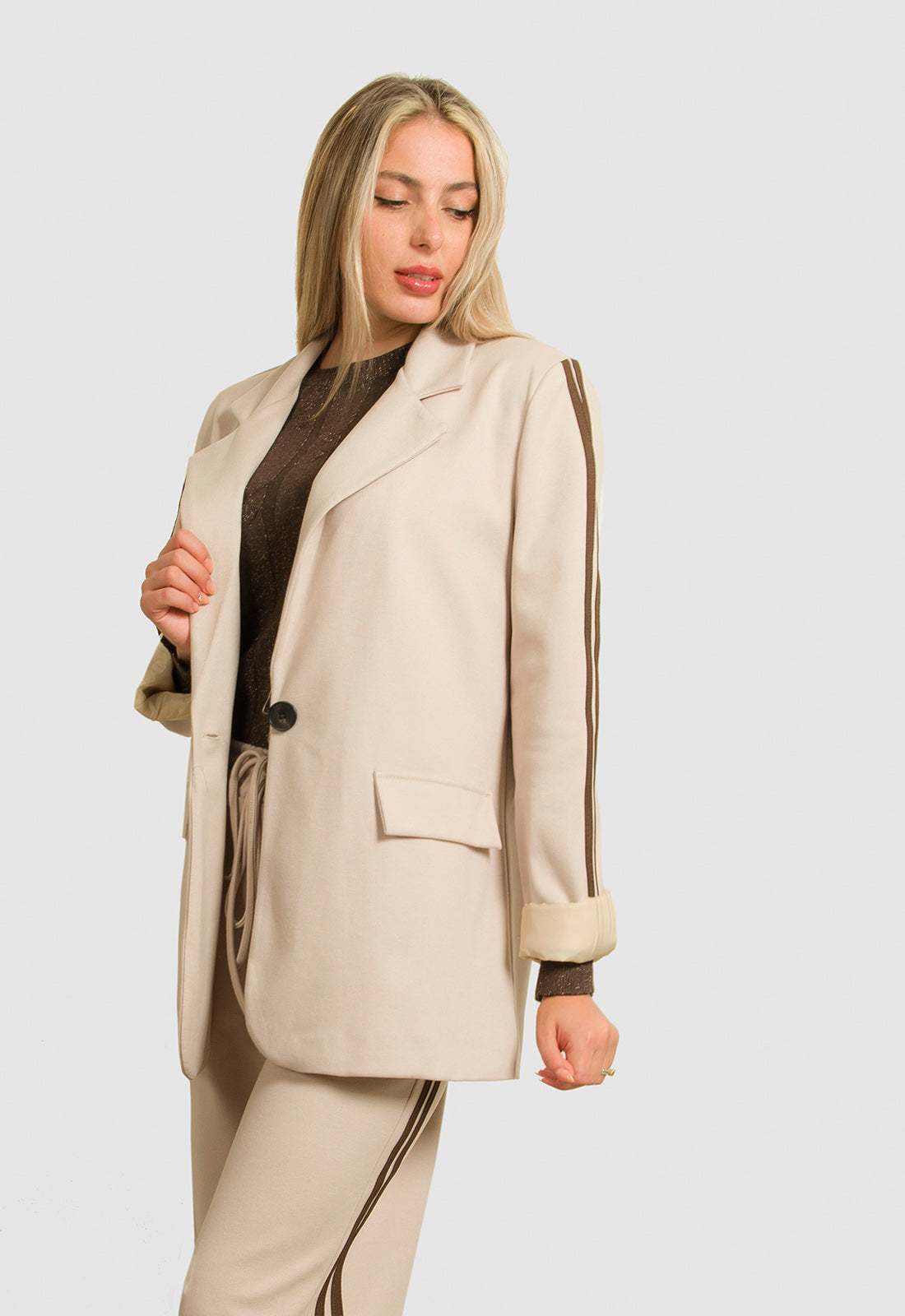 ΣΑΚΑΚΙ OVERSIZED ΜΕ ΔΙΑΚΟΣΜΗΤΙΚΗ ΡΙΓΑ-ΒΑΝΙΛΙΑ