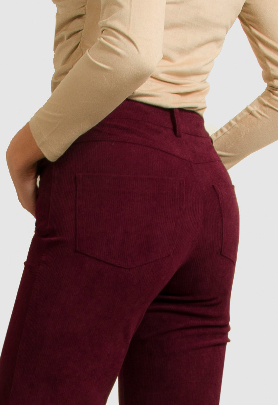 ΠΑΝΤΕΛΟΝΙ ΚΟΤΛΕ ΙΣΙΑ ΓΡΑΜΜΗ ΜΕ ΜΙΚΡΗ ΚΑΜΠΑΝΑ-ΜΠΟΡΝΤΟ