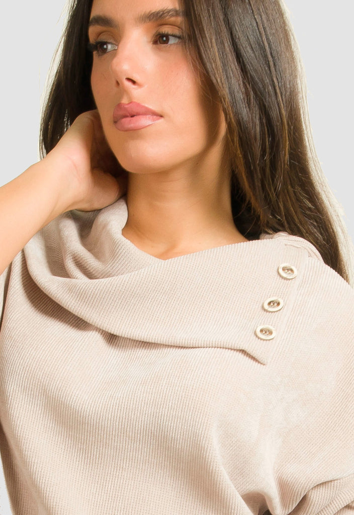 ΜΠΛΟΥΖΑ ΣΕΝΙΛ ΜΕ ΚΟΥΜΠΙΑ ΣΤΟ ΓΙΑΚΑ-ΕΚΡΟΥ