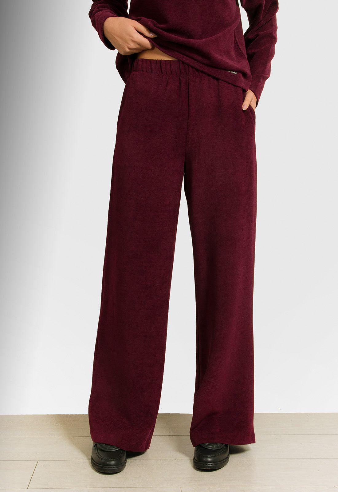 ΠΑΝΤΕΛΟΝΙ ΜΕ ΛΑΣΤΙΧΟ ΣΤΗ ΜΕΣΗ-WINE