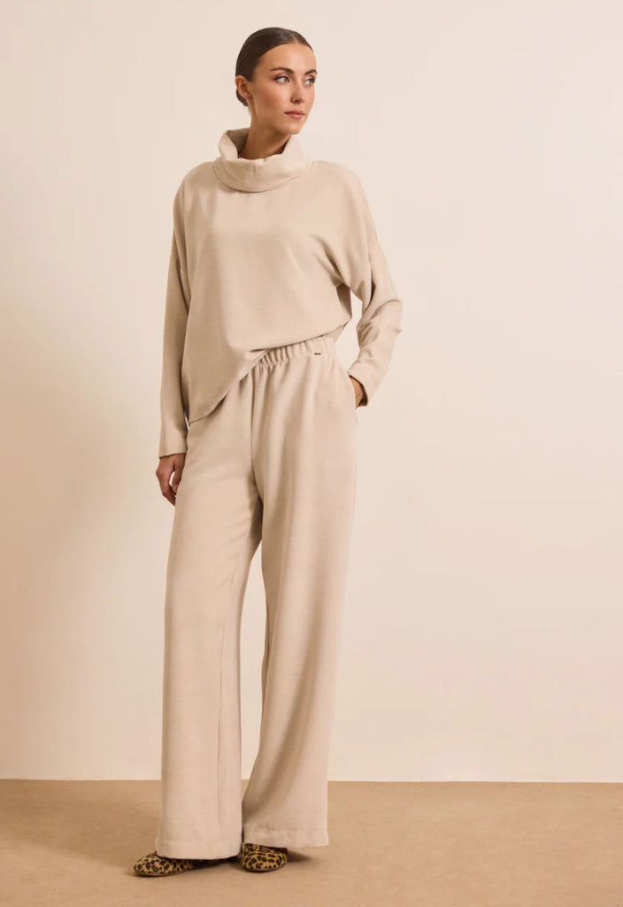 ΠΑΝΤΕΛΟΝΙ ΜΕ ΛΑΣΤΙΧΟ ΣΤΗ ΜΕΣΗ-ΒΑΝΙΛΙΑ