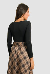 ΜΠΛΟΥΖΑ ΕΦΑΡΜΟΣΤΗ ΜΕ ΚΑΠΣ-ΜΑΥΡΗ