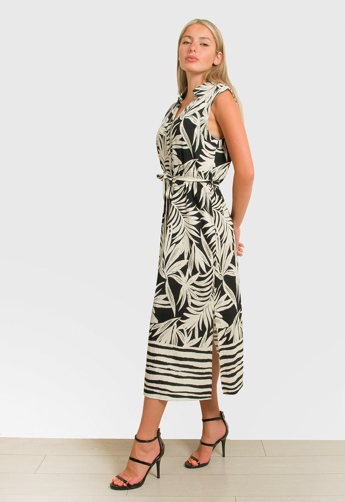 ΦΟΡΕΜΑ ΜΕ ΖΩΝΗ & ΑΝΟΙΓΜΑΤΑ-ΜΑΥΡΟ