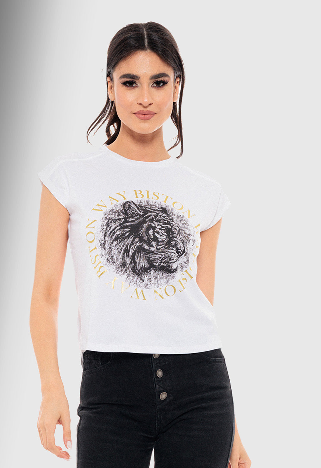 T-SHIRT ΒΑΜΒΑΚΕΡΟ ΜΕ ΤΥΠΩΜΑ "BISTON WAY"-ΛΕΥΚΟ