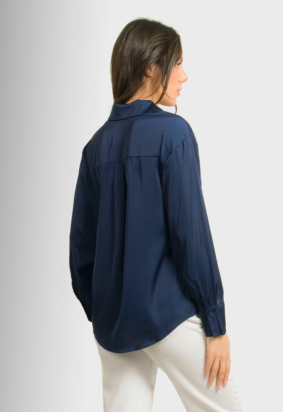 ΠΟΥΚΑΜΙΣΟ ΣΑΤΕΝ ΣΕ ΙΣΙΑ ΓΡΑΜΜΗ-ΜΠΛΕ